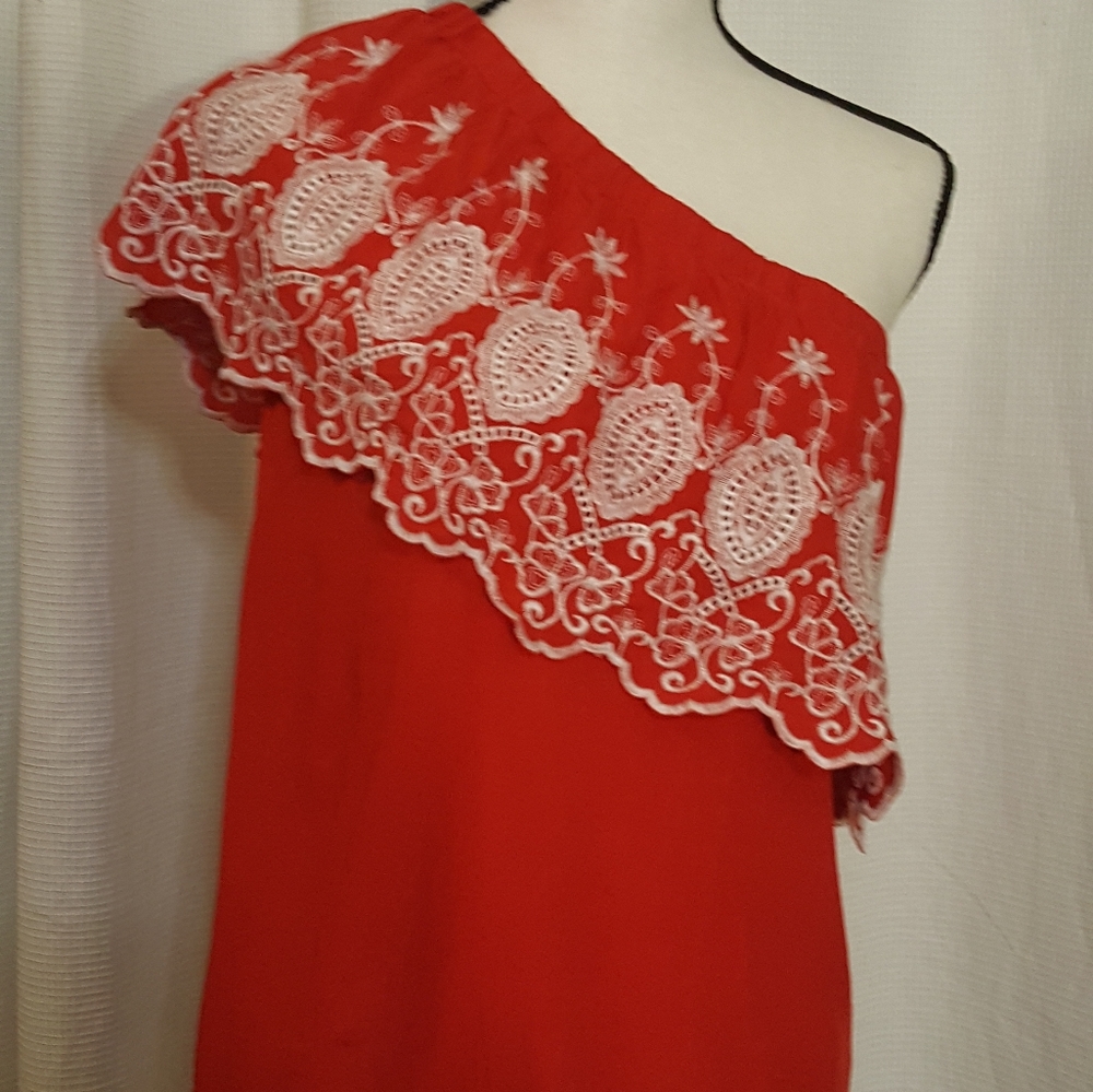 Stella and Dot off the shoulder top, small